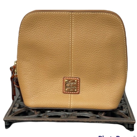 Dooney & Bourke Handbags - NWOT Dooney & Bourke Tan Trixie Crossbody Pebbled Leather Purse